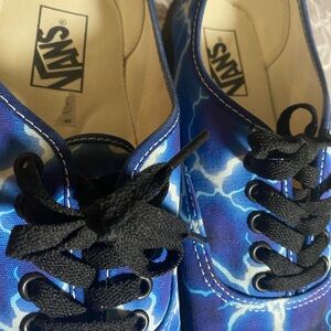 Vans unisex Men 9  Women’s 10.5 Blue Lightning Sneakers